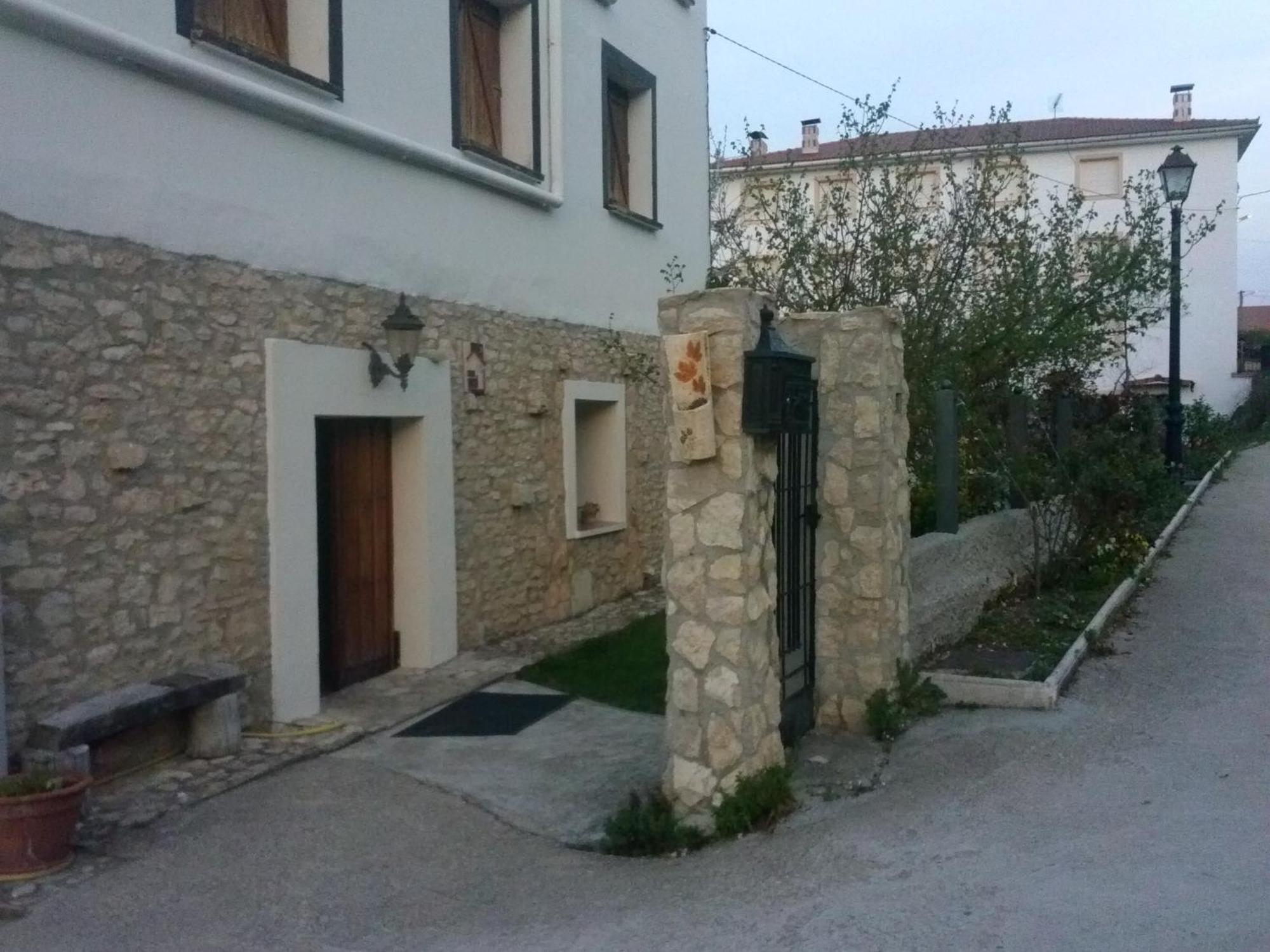Casa Rural Fuentetrigo Brizuela Eksteriør bilde